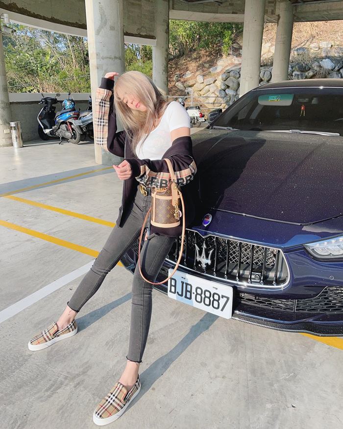 ใส่กางเกงในไปช้อปปิ้ง