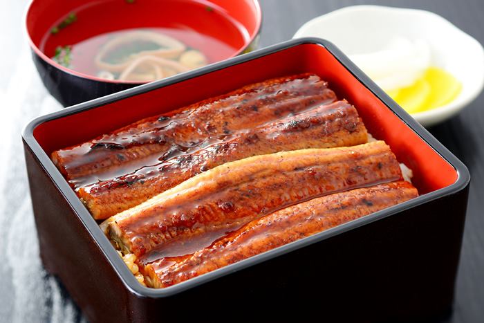 ข้าวหน้าปลาไหล จานละ600