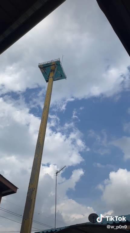 ศาลพระภูมิสูง 11 เมตร