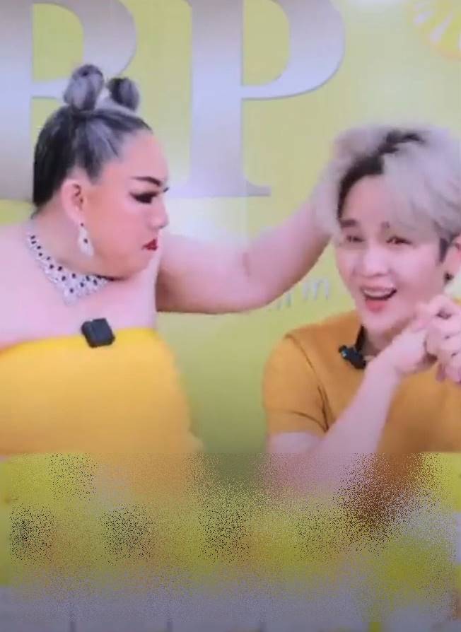 #แบนลีน่าจัง