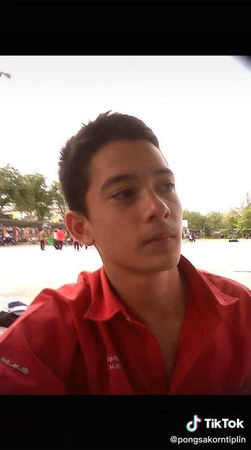 เส้นทางความรัก เจ้าบ่าวหล่อ