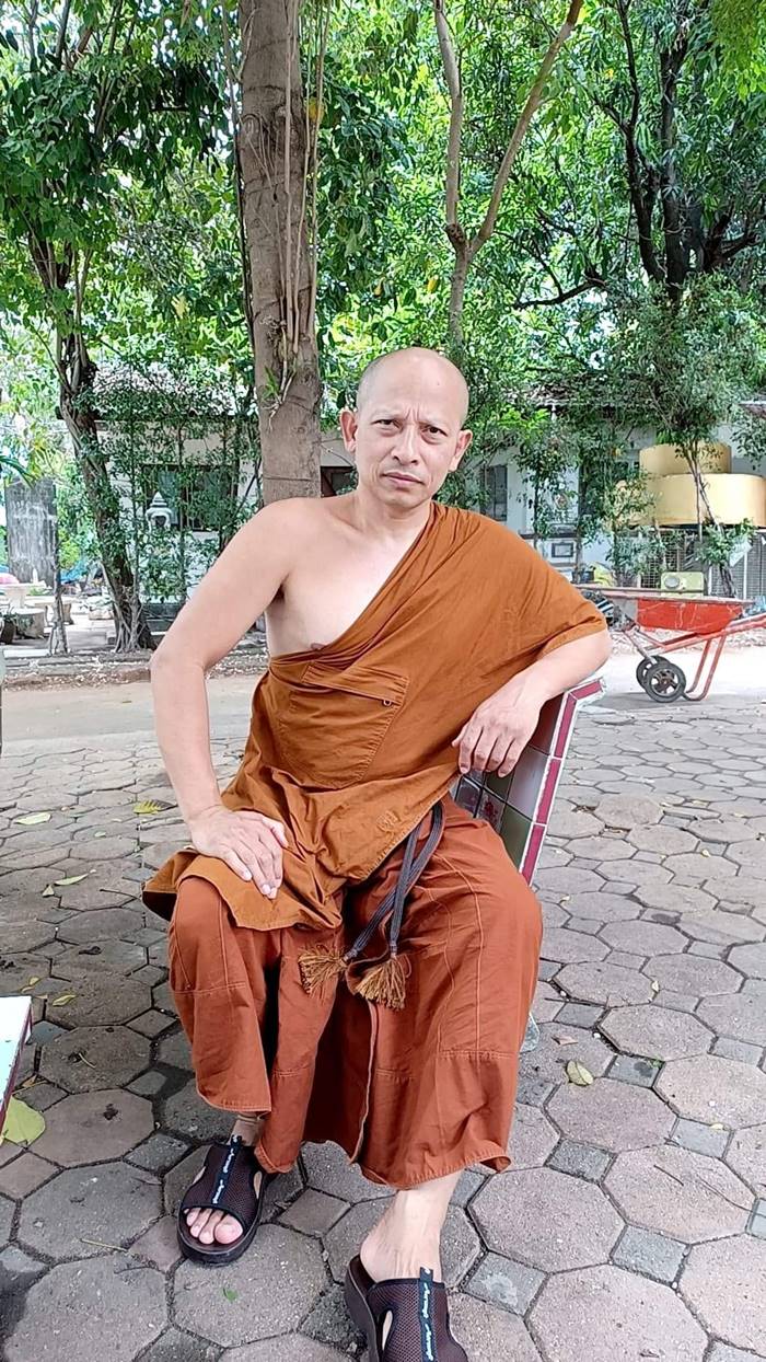 พระชาตรี ยักยอกเงินวัด