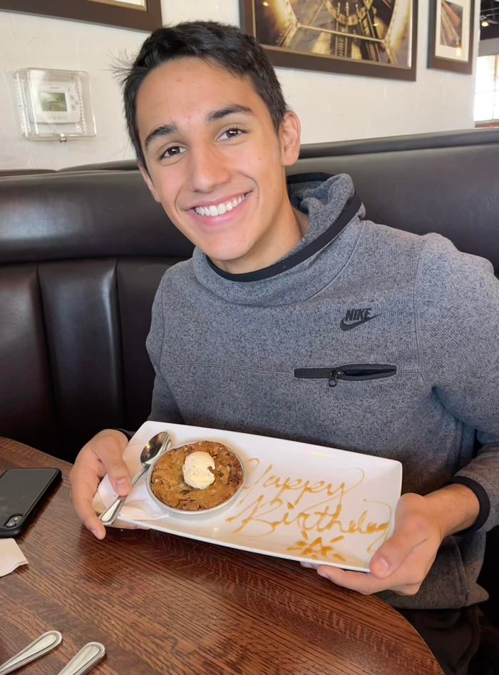 ชาเลนจ์ ไม่เล่นโซเชียล 6 ปี แลกเงินครึ่งแสน