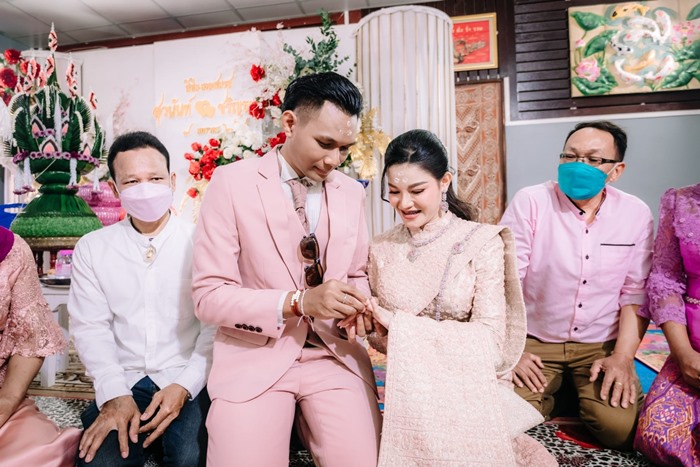 เจ้าสาวยกขันหมากขอเจ้าบ่าว