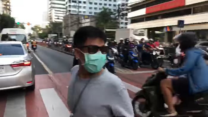 ทางม้าลายอโศก