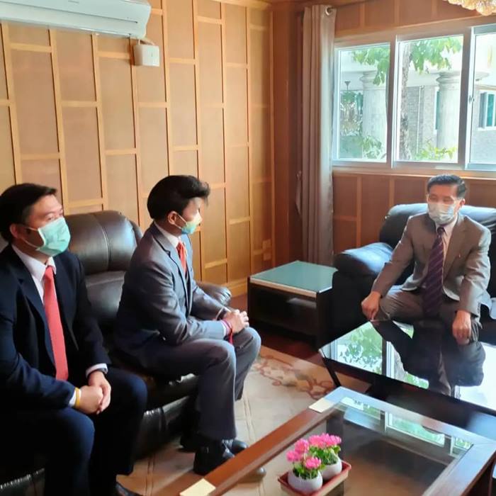 คุณหญิงกัลยา หารือการโค้ดดิ้งกับเกาหลีเหนือ