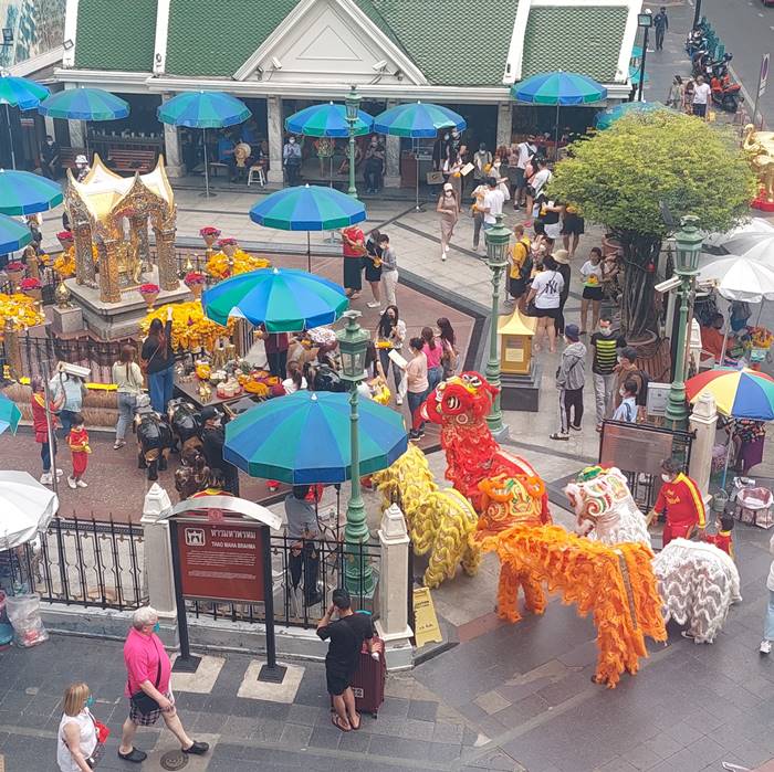 เชิดสิงโต ศาลท้าวมหาพรหม 