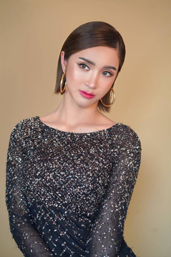 มินดา มีทรัพย์สิน