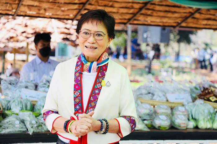 คุณหญิงกัลยา หารือการโค้ดดิ้งกับเกาหลีเหนือ