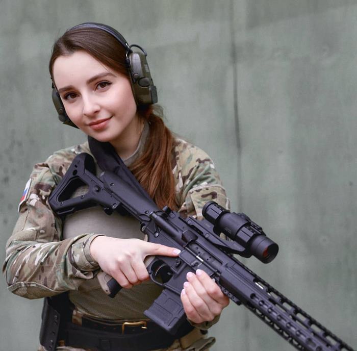 Elena Deligioz สาวคอสเพลย์ ทหารรัสเซีย 