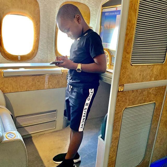 เศรษฐีเด็ก