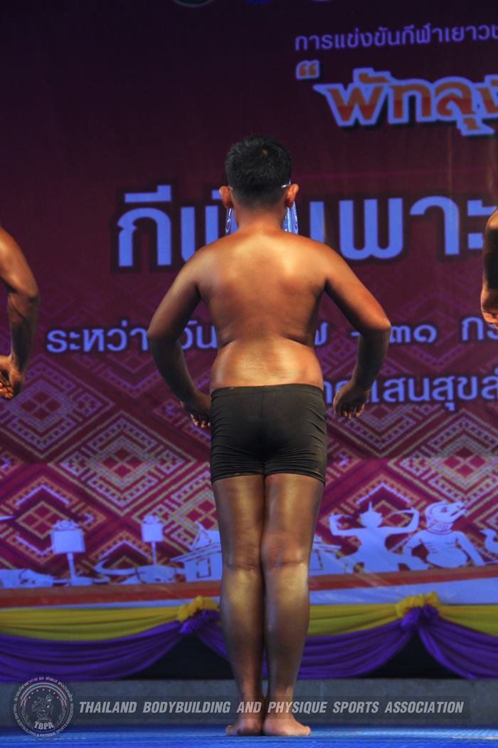 เด็กแข่งเพาะกาย หุ่นไม่ให้แต่ใจสู้มาก