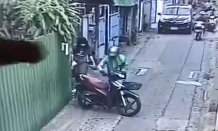 มอเตอร์ไซค์ชนคน