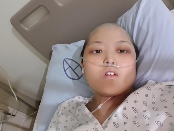 ยูทูบเบอร์สาวป่วยมะเร็ง อัดคลิปลาแฟนคลับ