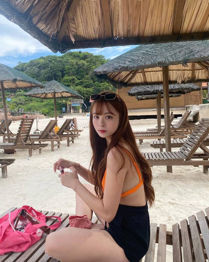 นักข่าวสวย