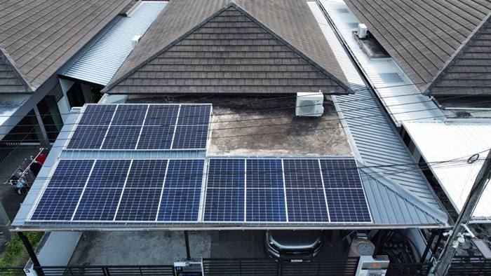 แผงโซลาร์เซลล์