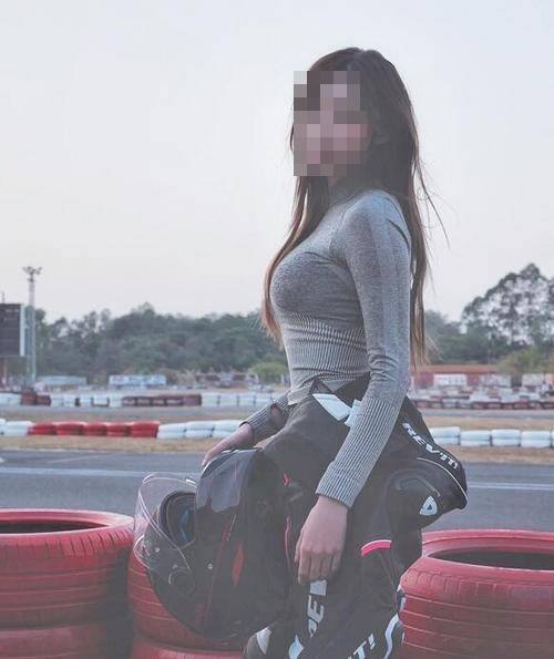 นางฟ้าบิ๊กไบค์จีน