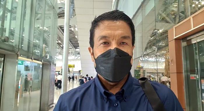 ชัชชาติ ลางานไปรับปริญญาลูกที่สหรัฐฯ โดนแขวะ