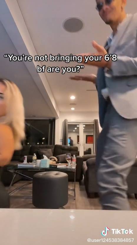 สาวแซ่บร่างแคระ รักหนุ่มสูงโย่ง