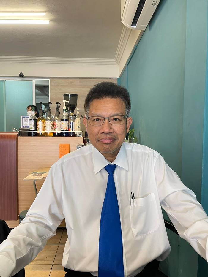 ทนายเดชา 