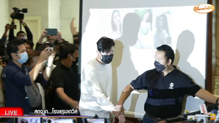 ชูวิทย์ เบิกตัวสกาย พยานสิงคโปร์