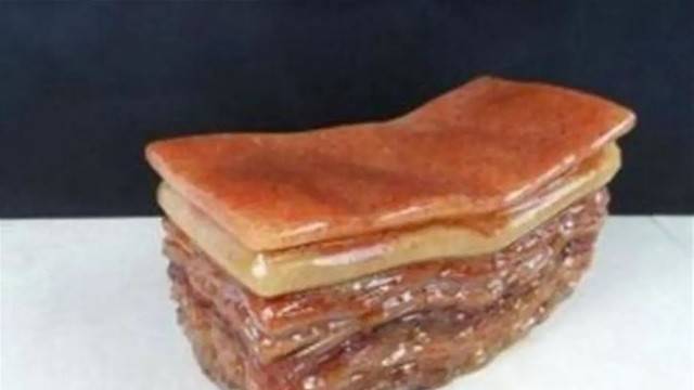 ก้อนหินหมูตุ๋น 2.4 ล้าน