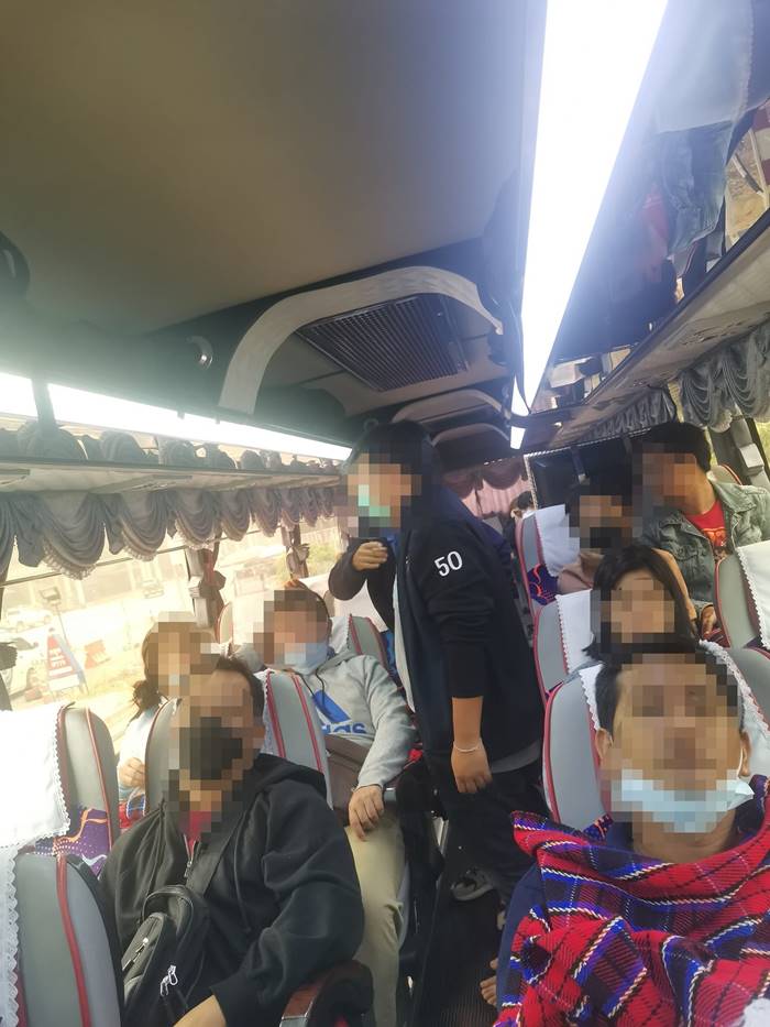 ผู้โดยสารโวยรถทัวร์พรีเมียม