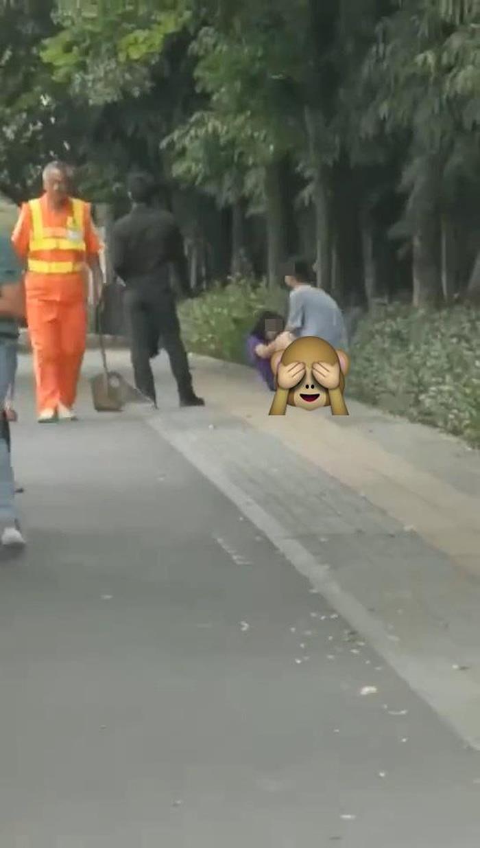 เซ็กส์กลางถนน