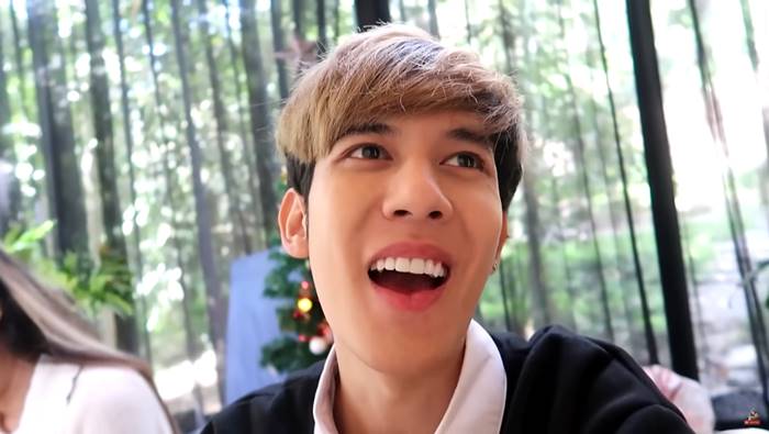 ยูทูบเบอร์รีวิวที่พักสุดเฟล