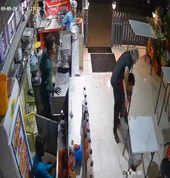 ลื่นล้มหัวฟาดพื้นดับ