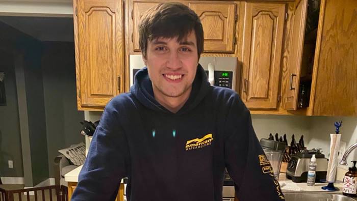 หญิงไทยชนแล้วหนีที่อเมริกา หนีกลับไทย