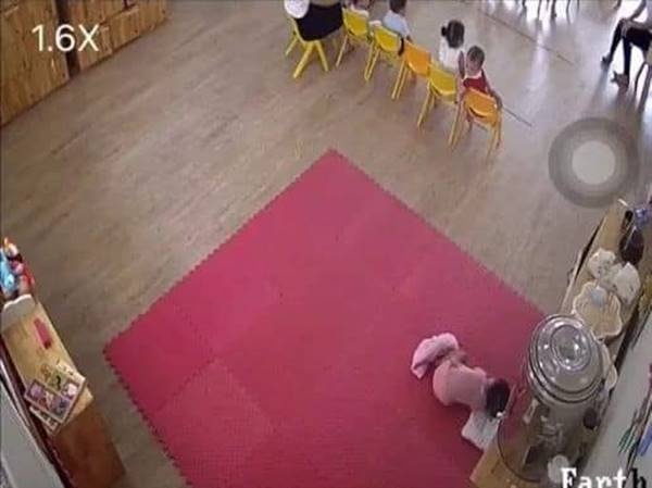 เด็กเตรียมอนุบาลง่วงนอน