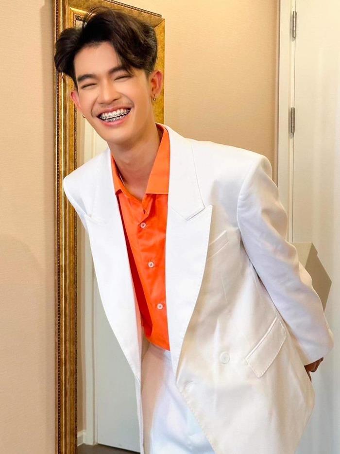 แพรรี่ ไพรวัลย์