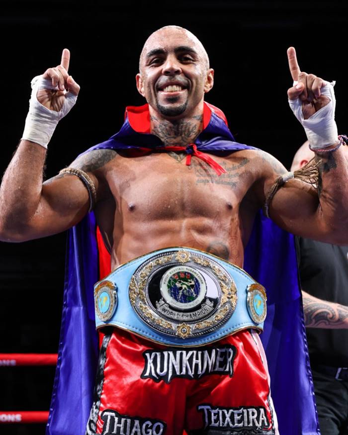 ริบแชมป์ ธิอาโก