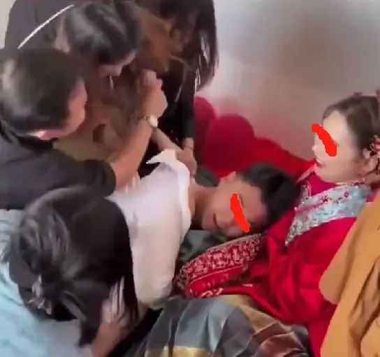 เพื่อนเจ้าสาว จับเจ้าบ่าวถอดเสื้อ