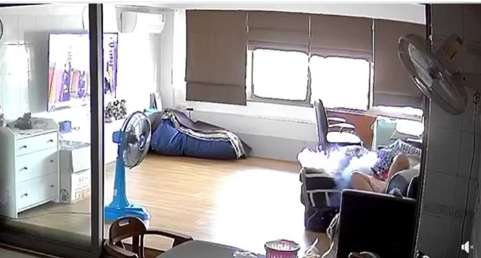 พาวเวอร์แบงค์ระเบิด