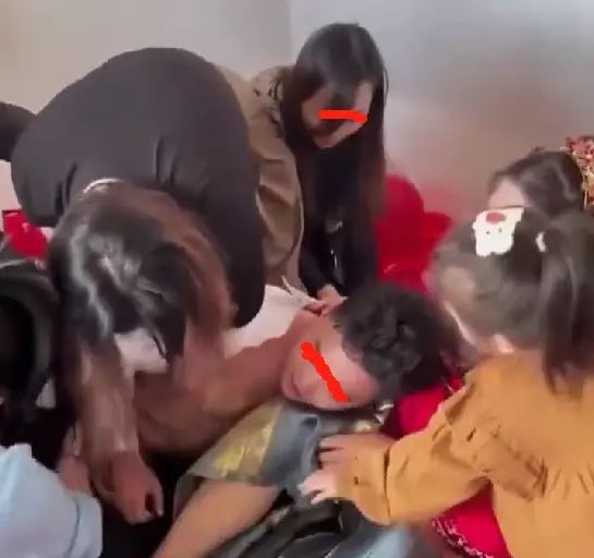 เพื่อนเจ้าสาว จับเจ้าบ่าวถอดเสื้อ