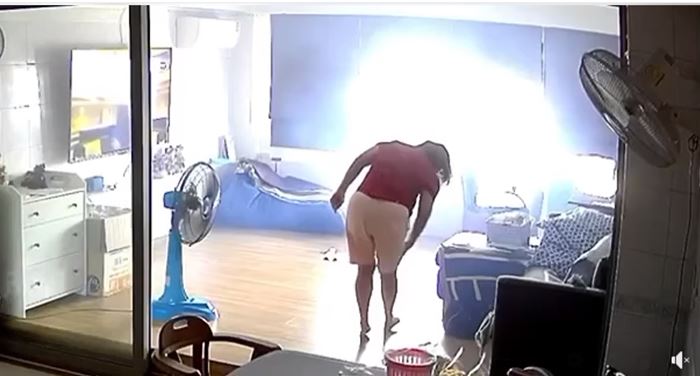 พาวเวอร์แบงค์ระเบิด