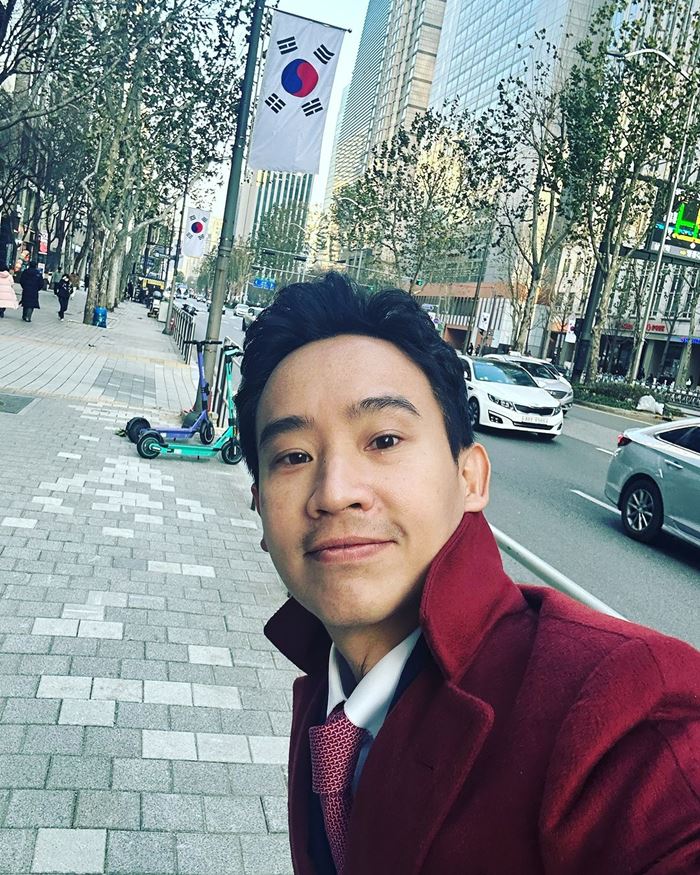 พิธา ลิ้มเจริญรัตน์