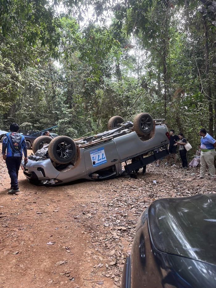 รถคว่ำเขาคิชฌกูฏ