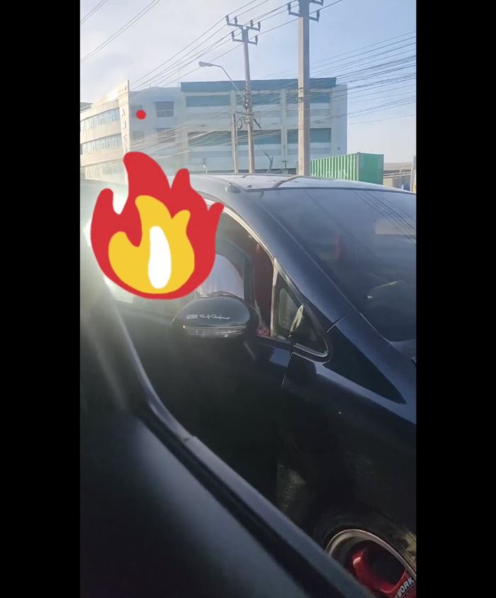 ขับรถชนแล้วหนี