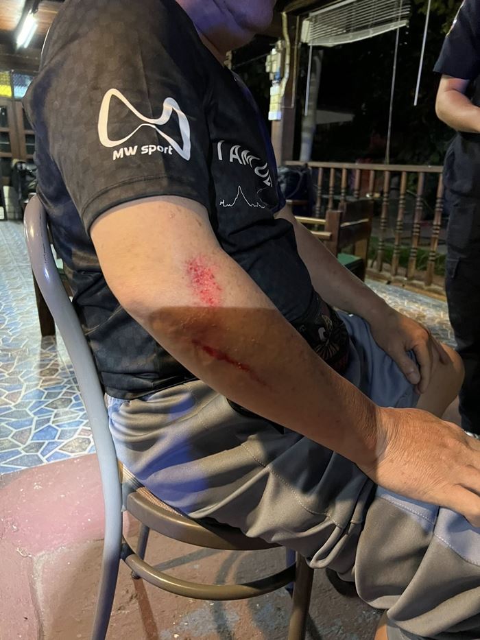 พ่อตาเจมส์จิ รถชน