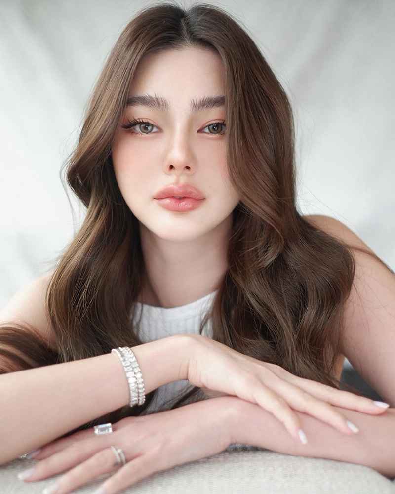 ดิว อริสรา