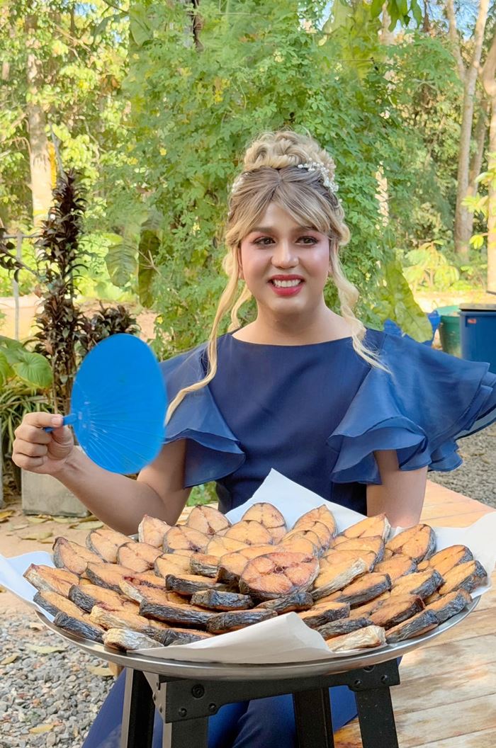 แพรรี่ ไพรวัลย์