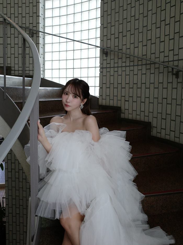 สาวดราม่า เช่าชุดถ่ายพรีเวดดิ้ง แต่ถูก ดารา AV สวมก่อน