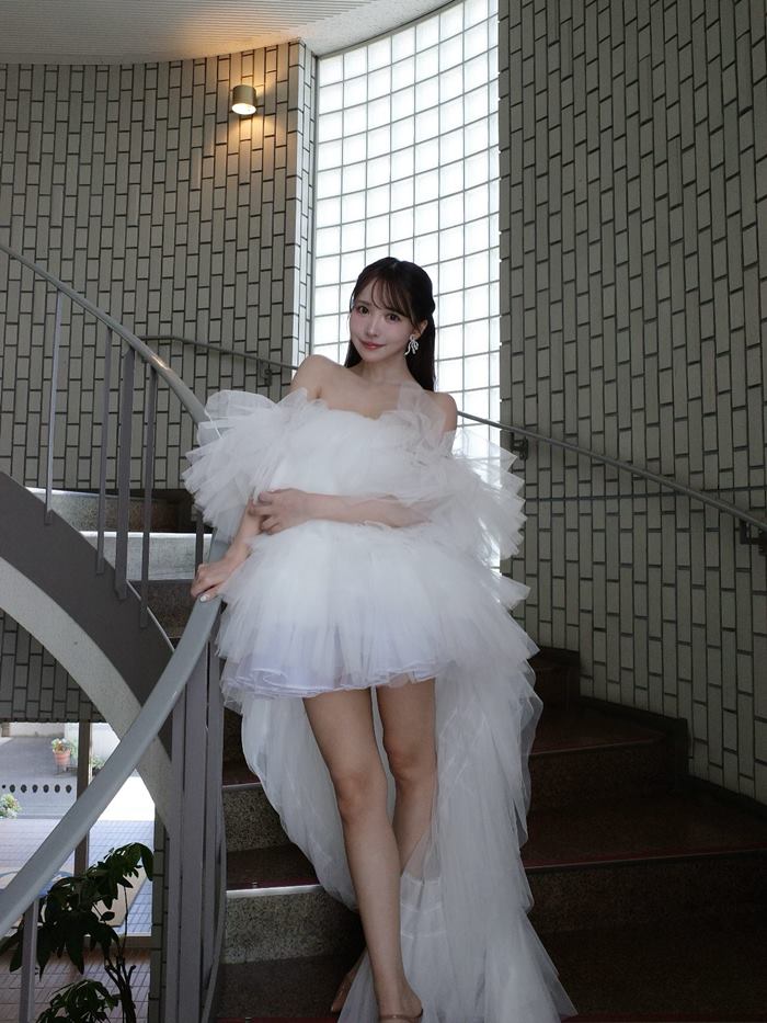 สาวดราม่า เช่าชุดถ่ายพรีเวดดิ้ง แต่ถูก ดารา AV สวมก่อน