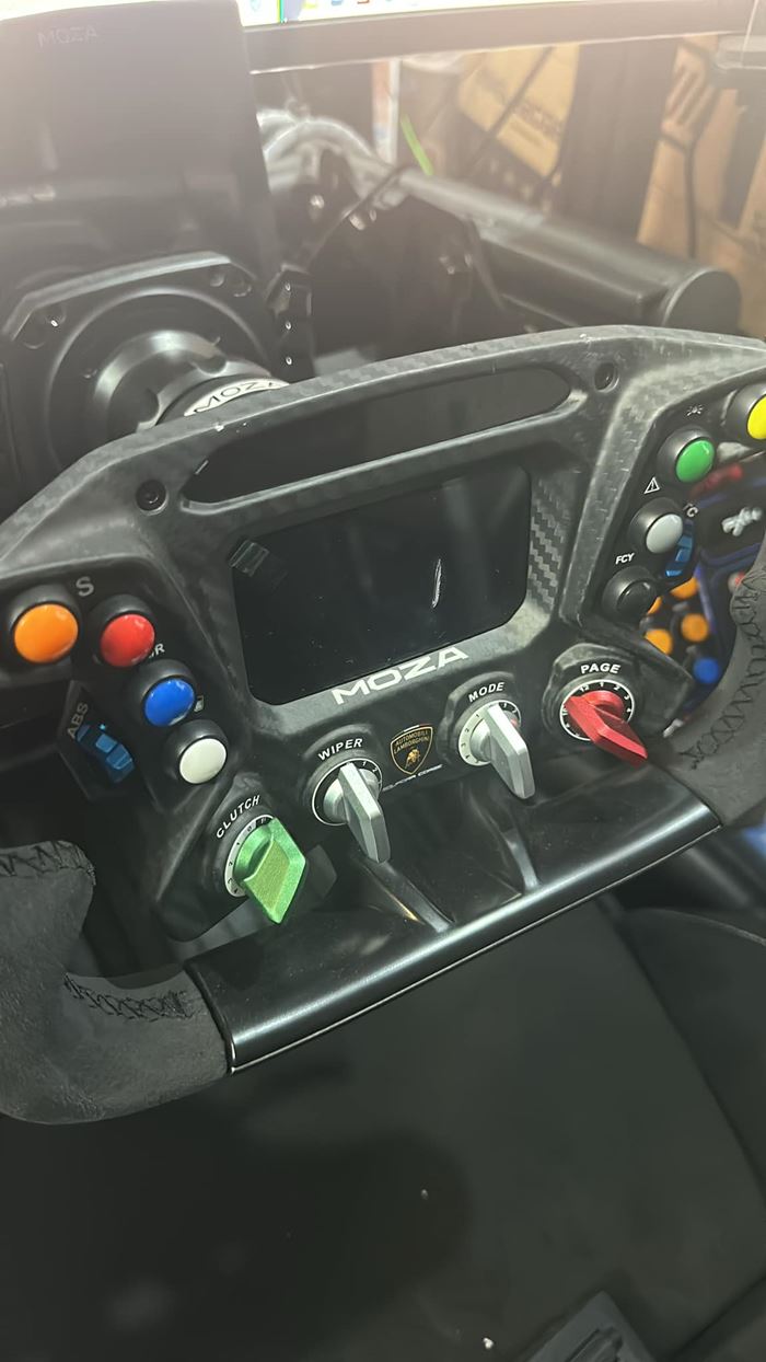  เกม Sim Racing โดนภรรยาทุบยกเซ็ต