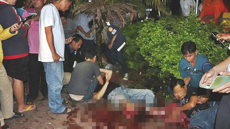 บั้งไฟตกใส่คน