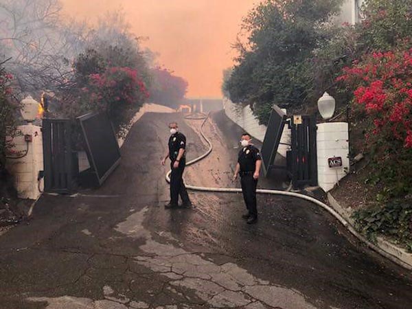 เรื่องราวดี ๆ