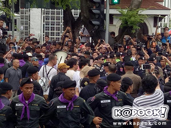 ม็อบอยากเลือกตั้ง